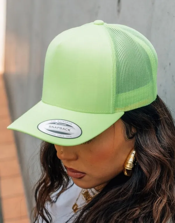 Trucker Cap Flexfit Neon Retro