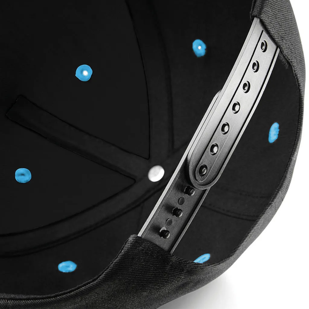 Snapback 5 Panel Contrast B610c productfoto