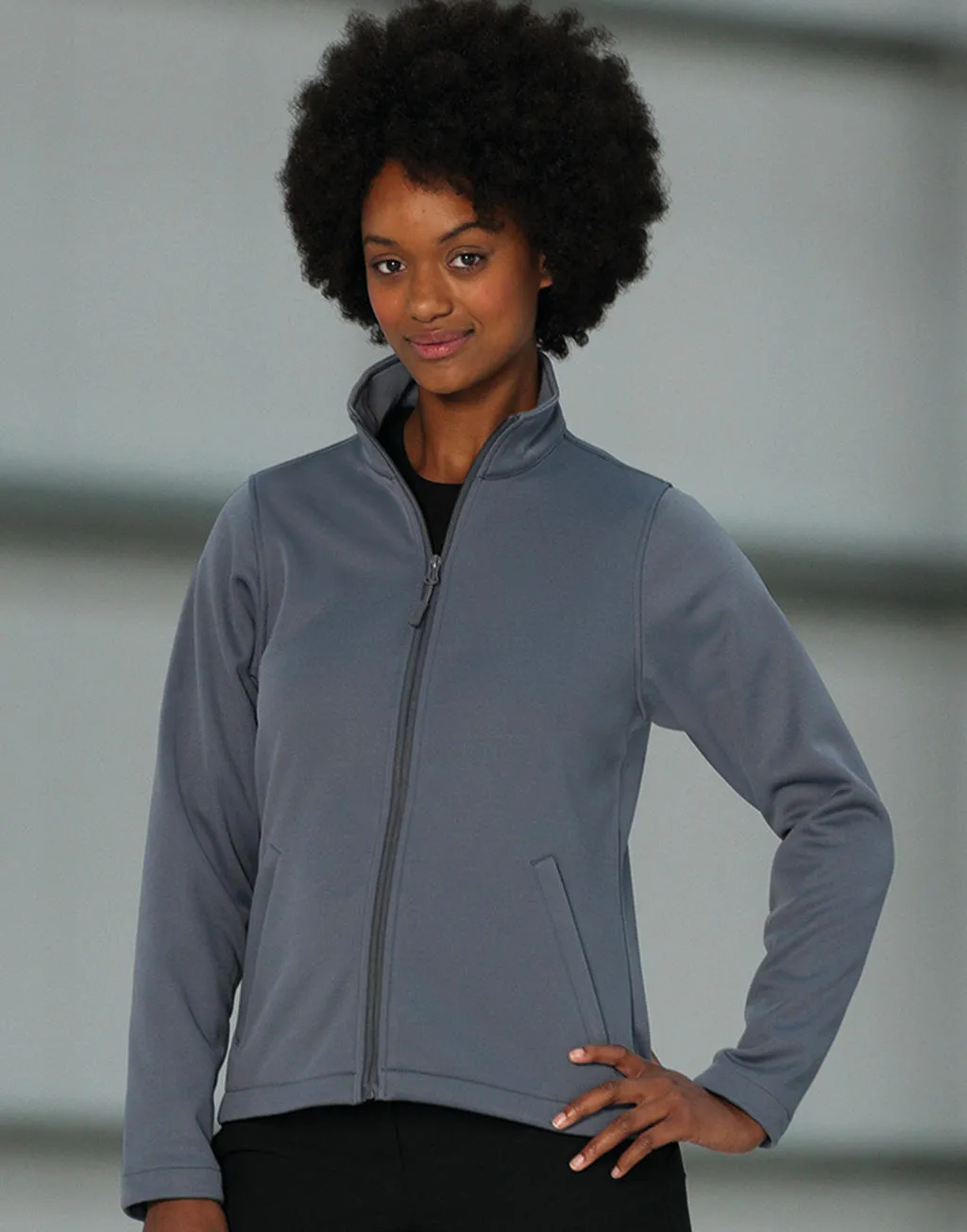 Dames Softshell Jas Russell Smart R-040F-0