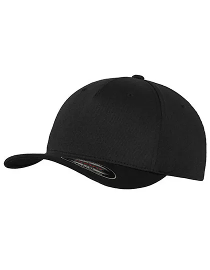 Flexfit Fitted Baseball Cap 6560 in Flexfit Fitted Baseball Cap 6560 Black